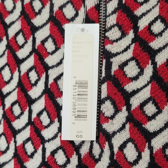 NWT Alice + Olivia Geometric Midi Knit Skirt Size Small Sample - Picture 5 of 6